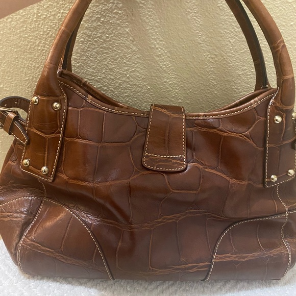Dooney and Bourke hobo with logo lock, embossed Italian calfskin leather - Picture 12 of 13